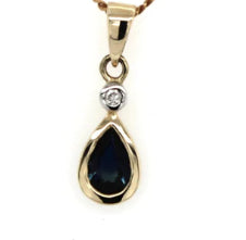 9Ct Yellow Gold Sappghire And Diamond Pendant