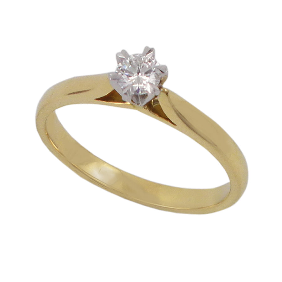 Yellow Gold Diamond Solitare Ring