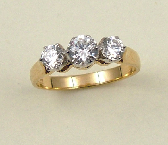 18Ct Yellow Gold Three Diamond Ring