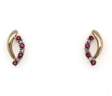 9 Carat Yellow Gold Ruby & Diamond Earring